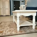 Luxury Anis 1